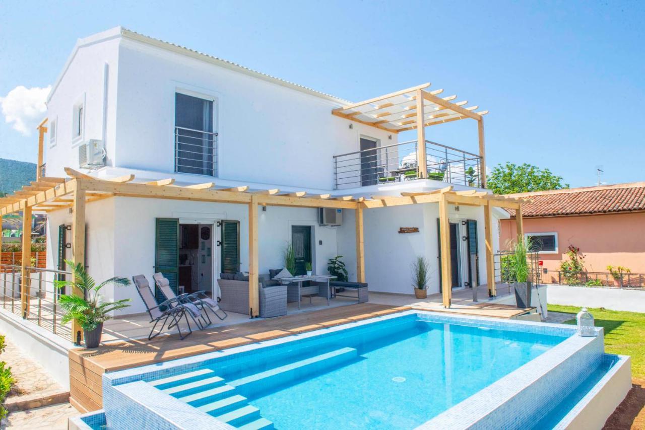 Acharavi Beach Villa Exterior foto